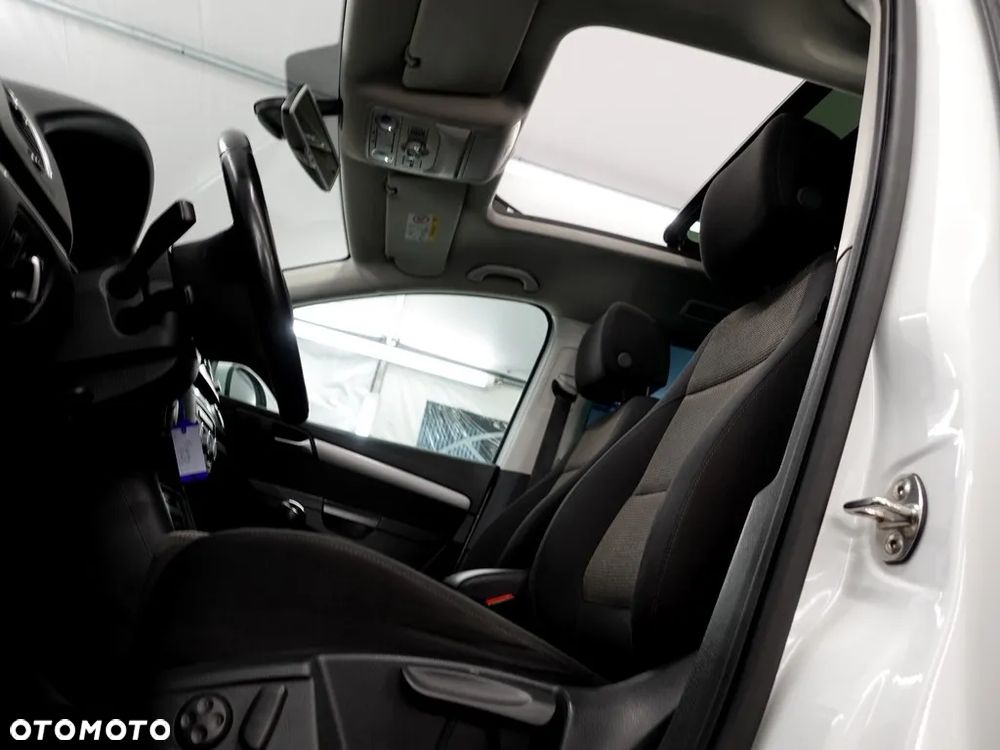 Volkswagen Sharan 2.0 TDI 4Mot Comfortline - 16