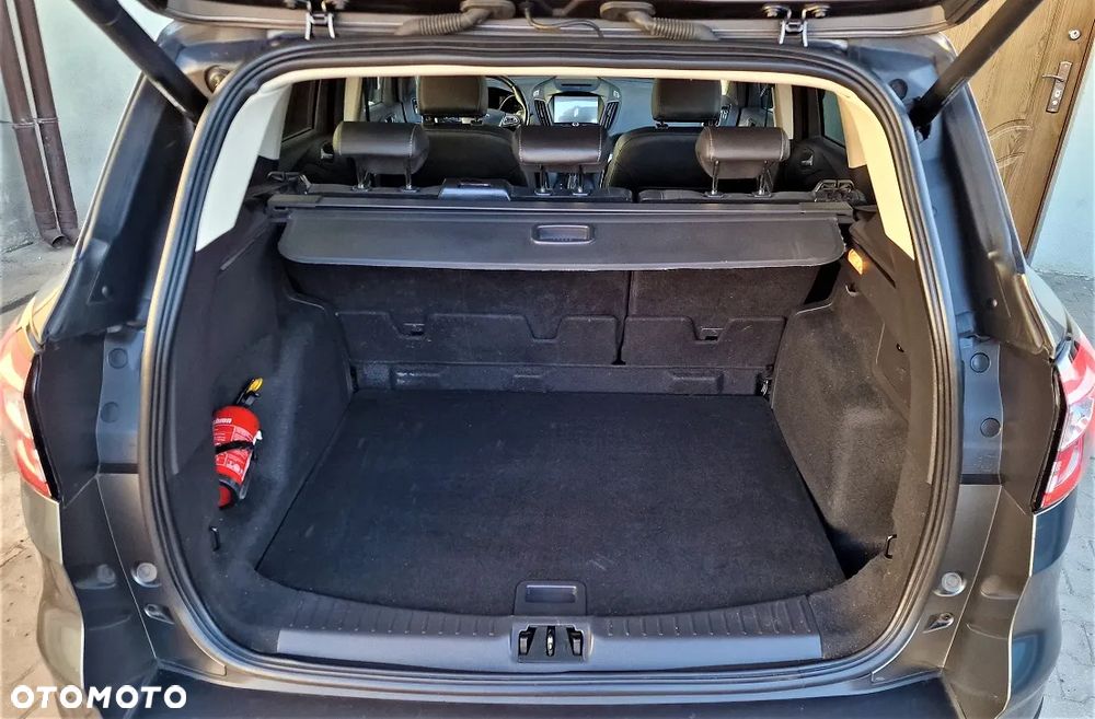 Ford Kuga 2.0 TDCi 4WD Titanium Plus - 12