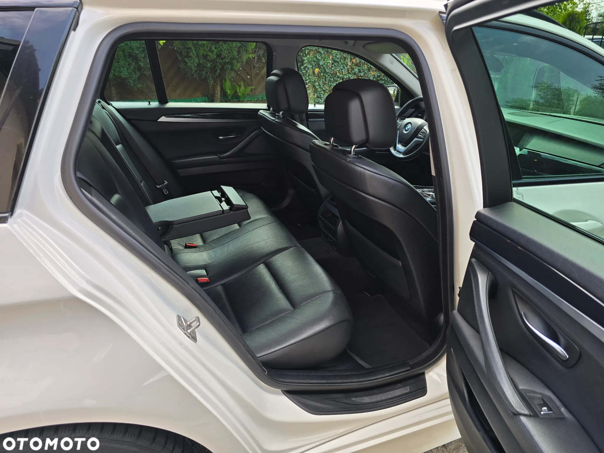 BMW Seria 5 - 25