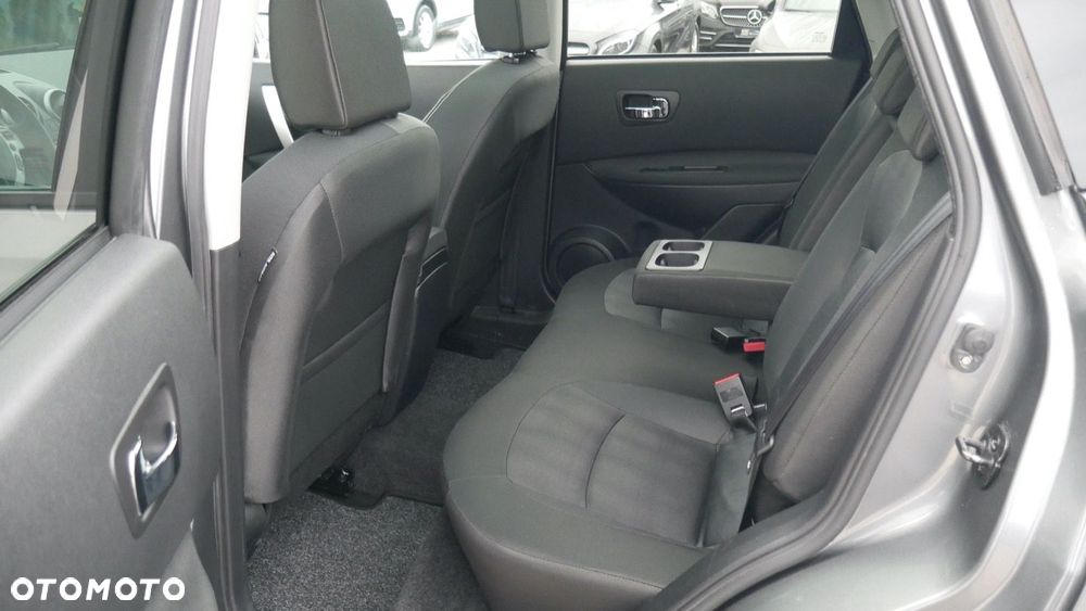 Nissan Qashqai - 12