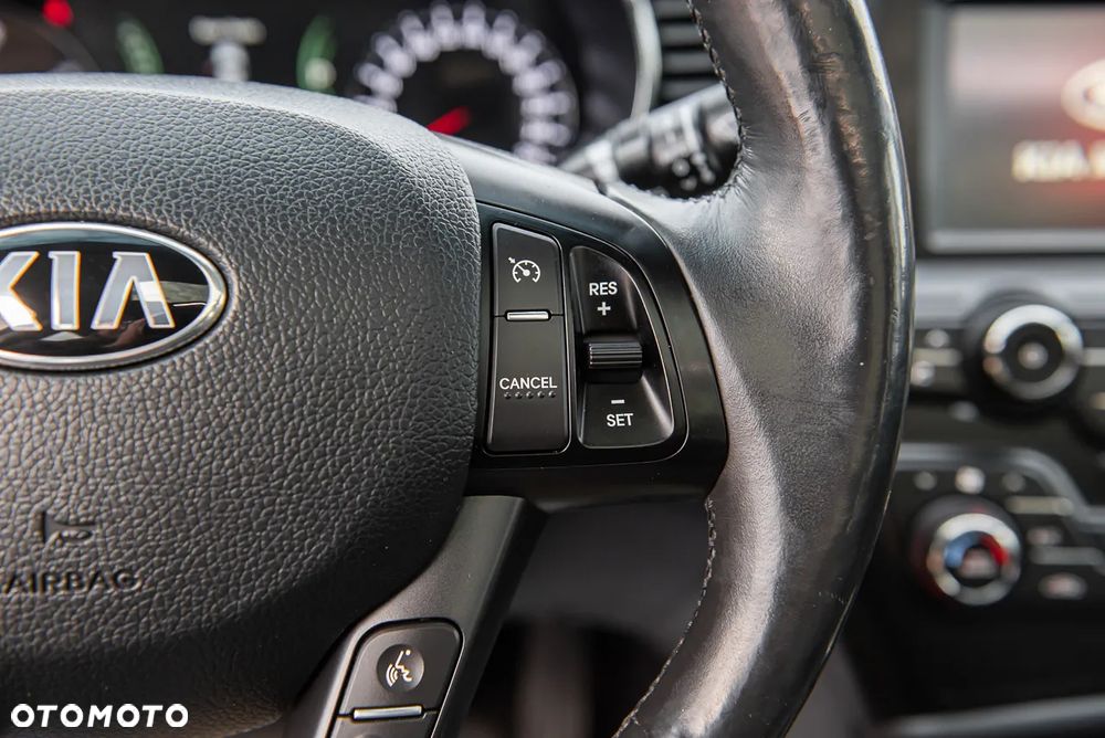 Kia Optima - 23