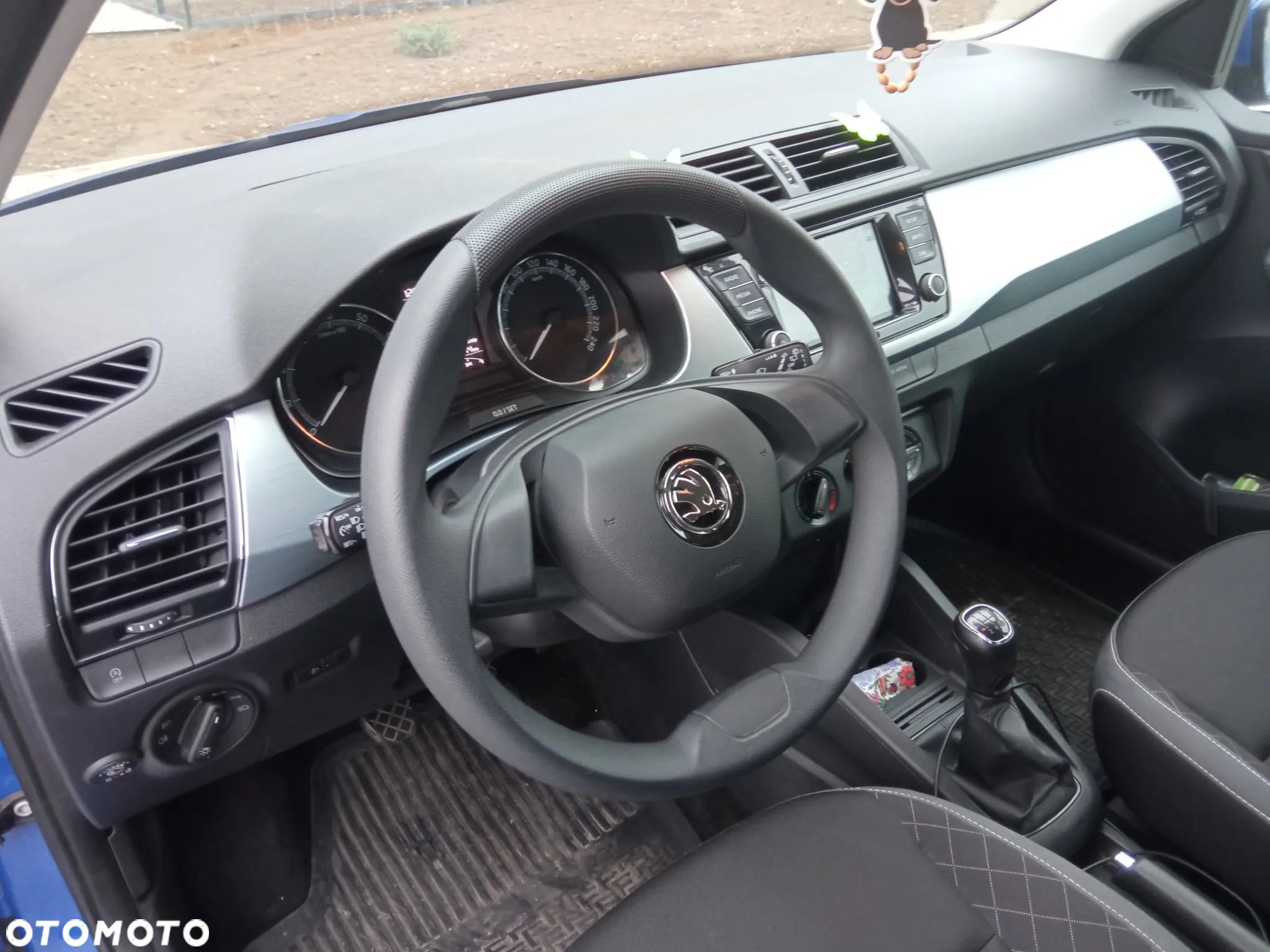 Skoda Fabia - 8