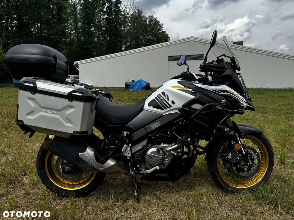 Suzuki DL - 6