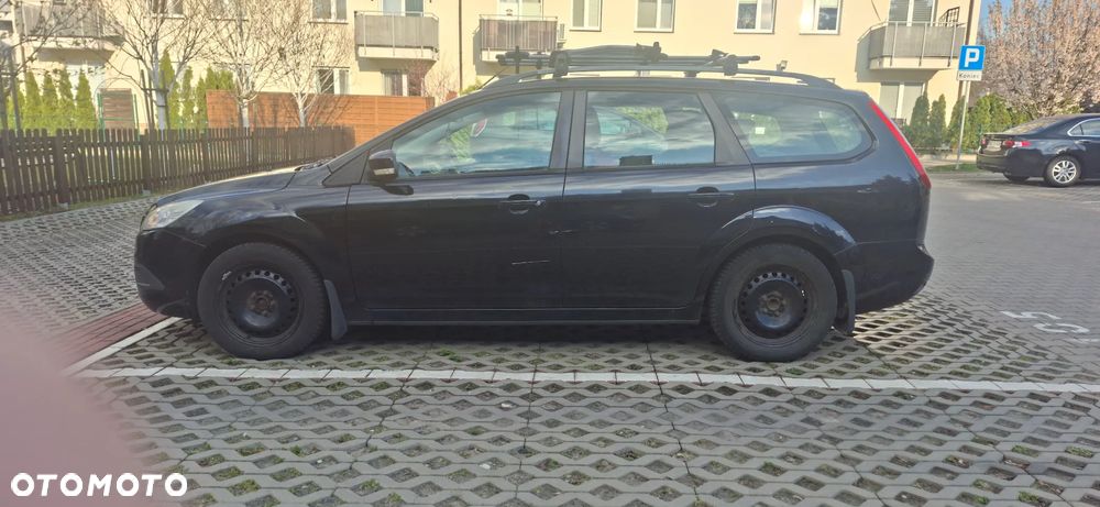 Ford Focus 1.8 TDCi Ambiente - 3