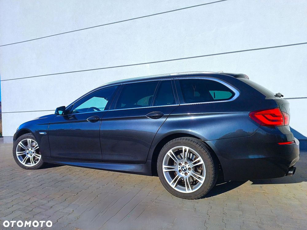BMW Seria 5 520d Touring Sport-Aut - 14