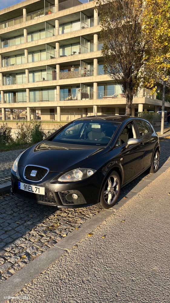 SEAT Leon 2.0 TDI FR - 1