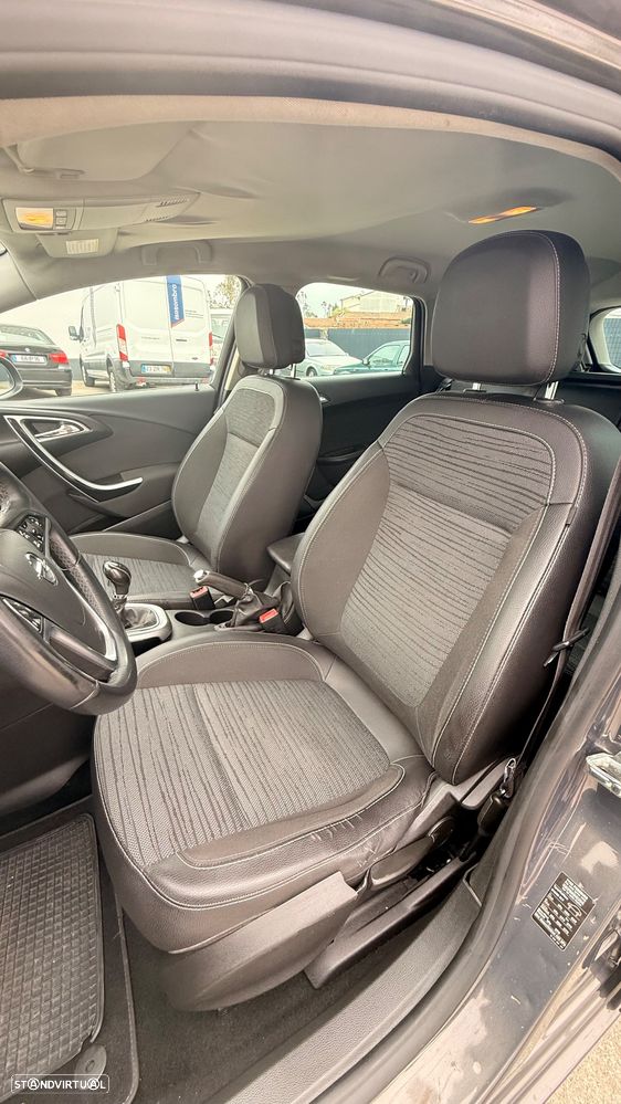 Opel Astra Sports Tourer 1.3 CDTi Executive S/S - 10