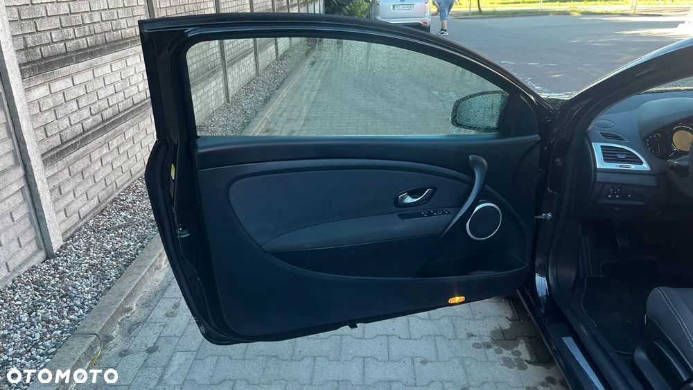 Renault Megane TCe 180 Dynamique - 10