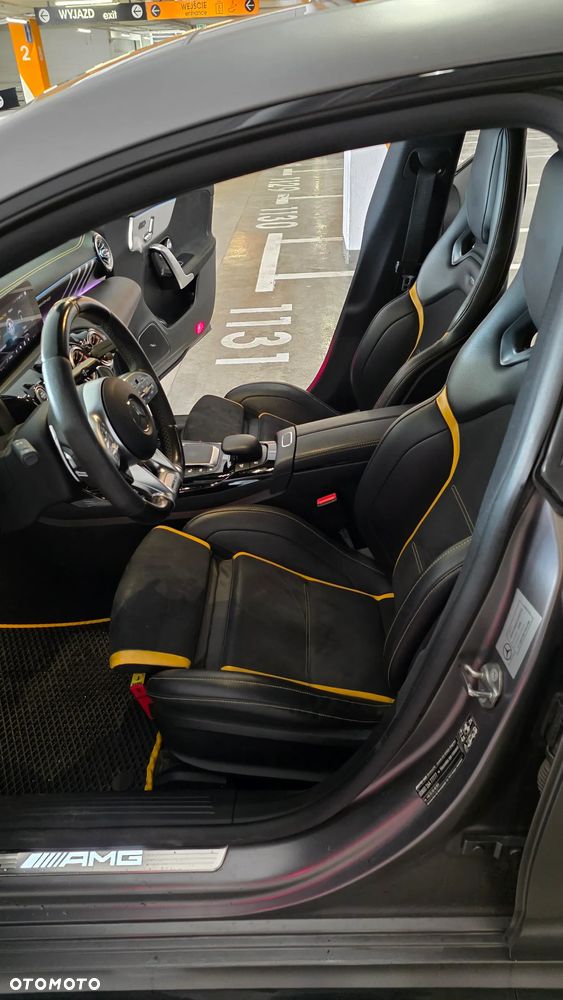 Mercedes-Benz CLA - 13