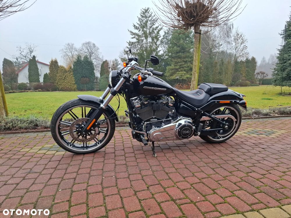 Harley-Davidson FXSB Breakout - 1