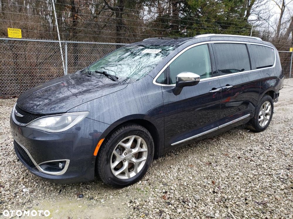 Chrysler Pacifica