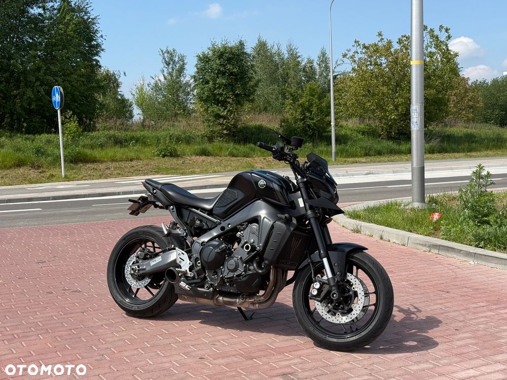 Yamaha MT - 8
