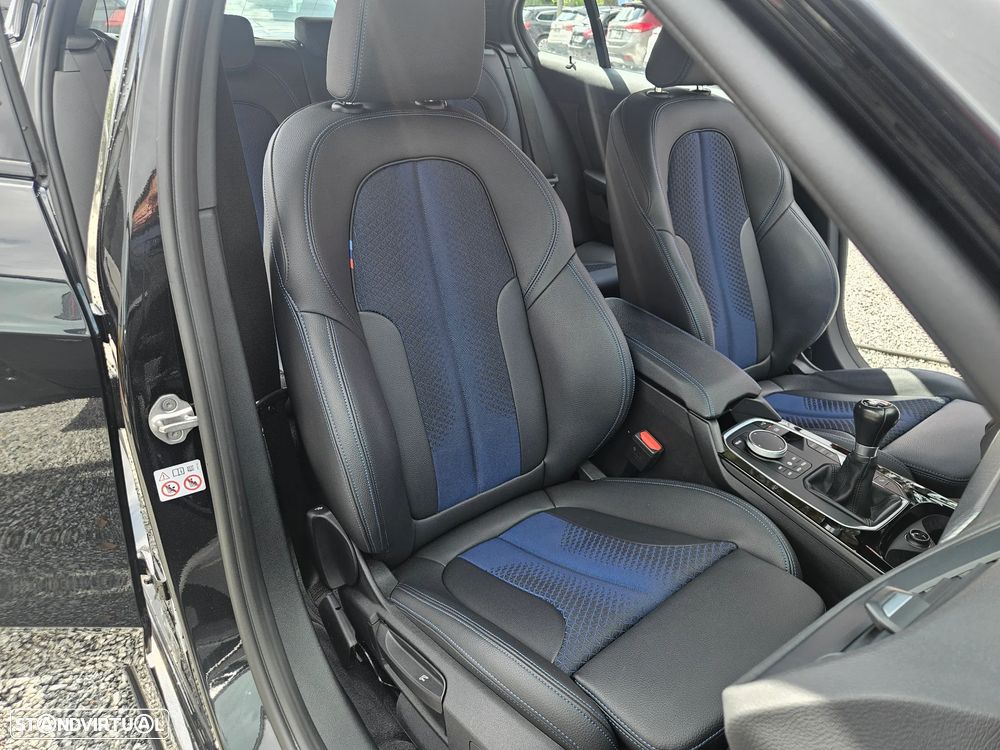 BMW 116 d Pack Desportivo M - 14