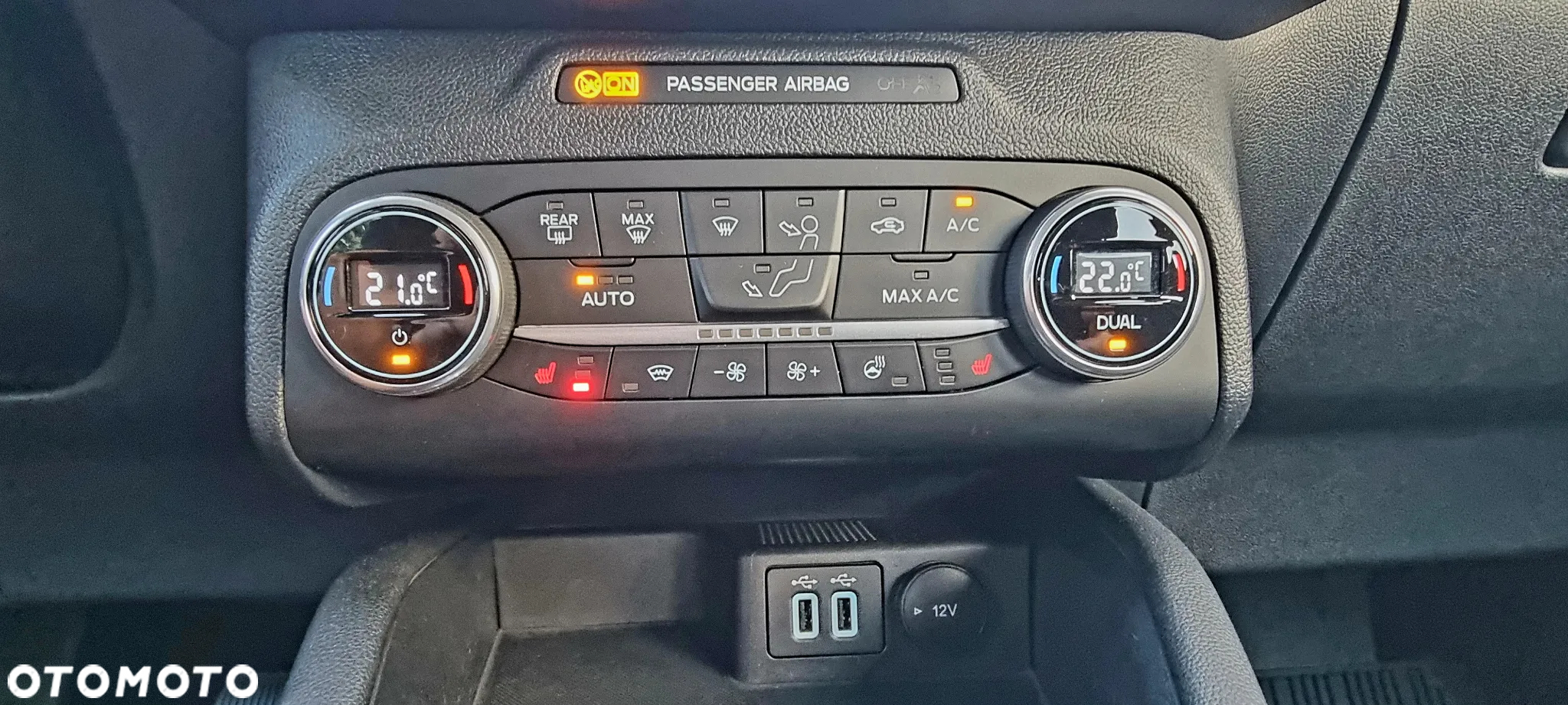 Ford Kuga 1.5 EcoBlue FWD Titanium X - 23