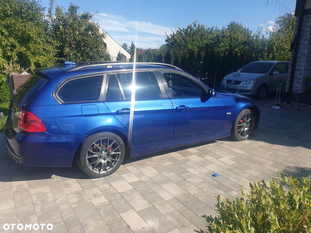 BMW Seria 3 318d - 36