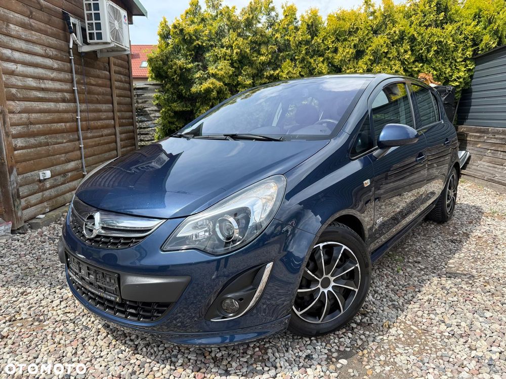 Opel Corsa 1.4 16V Innovation - 1