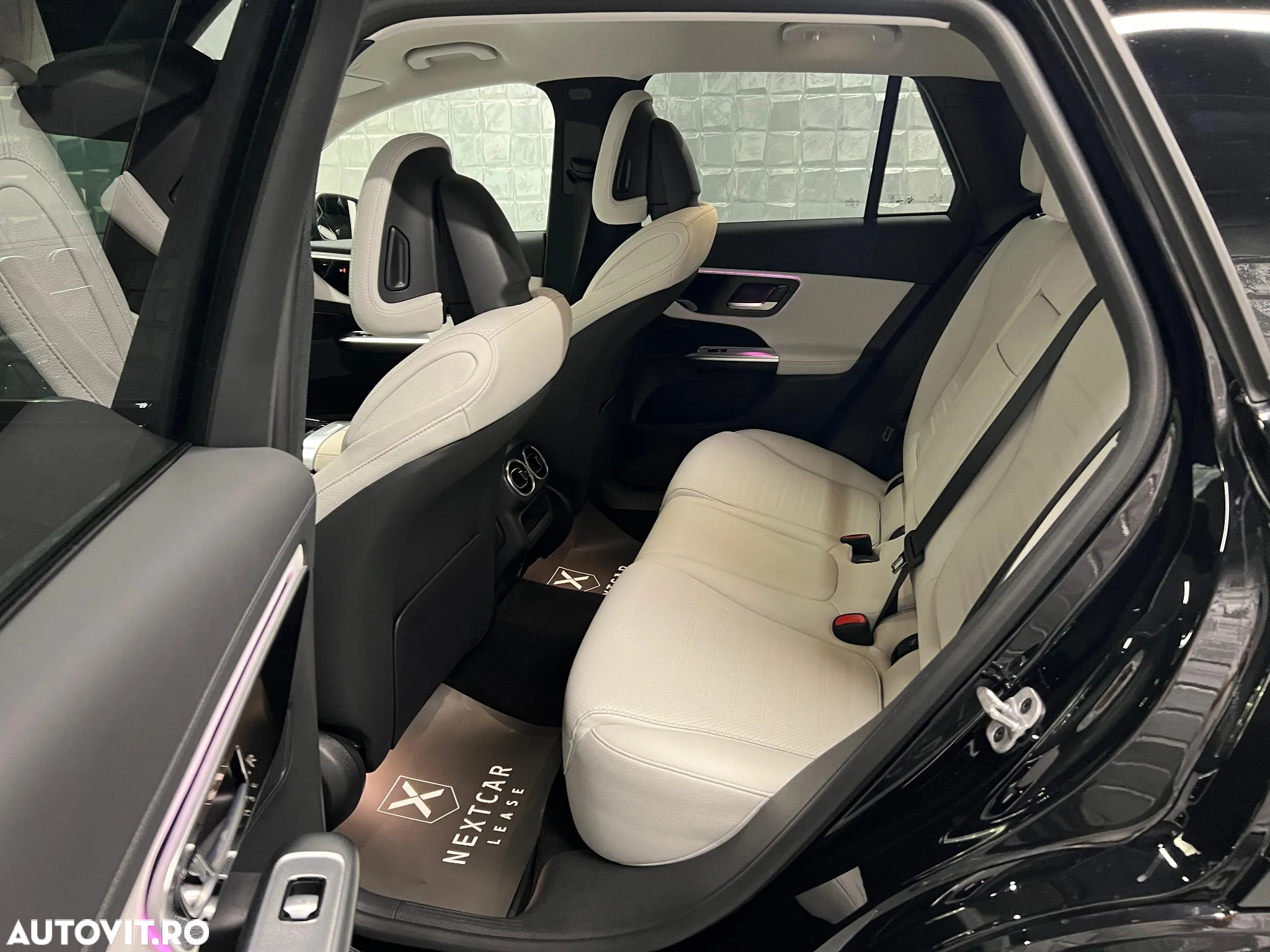 Mercedes-Benz GLC 200 4Matic 9G-TRONIC AMG Line Advanced - 12