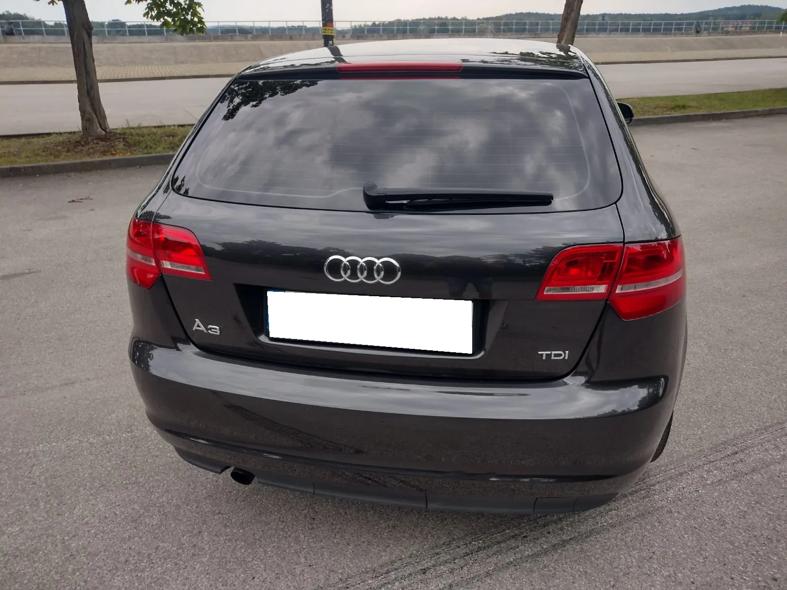 Audi A3 2.0 TDI Sportback Attraction - 4