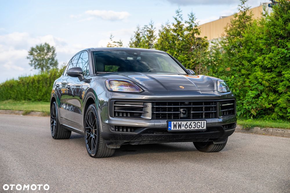 Porsche Cayenne - 2