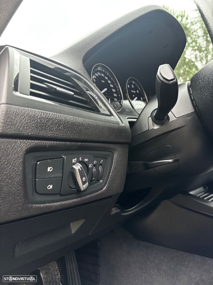 BMW 116 d Sport Line - 18