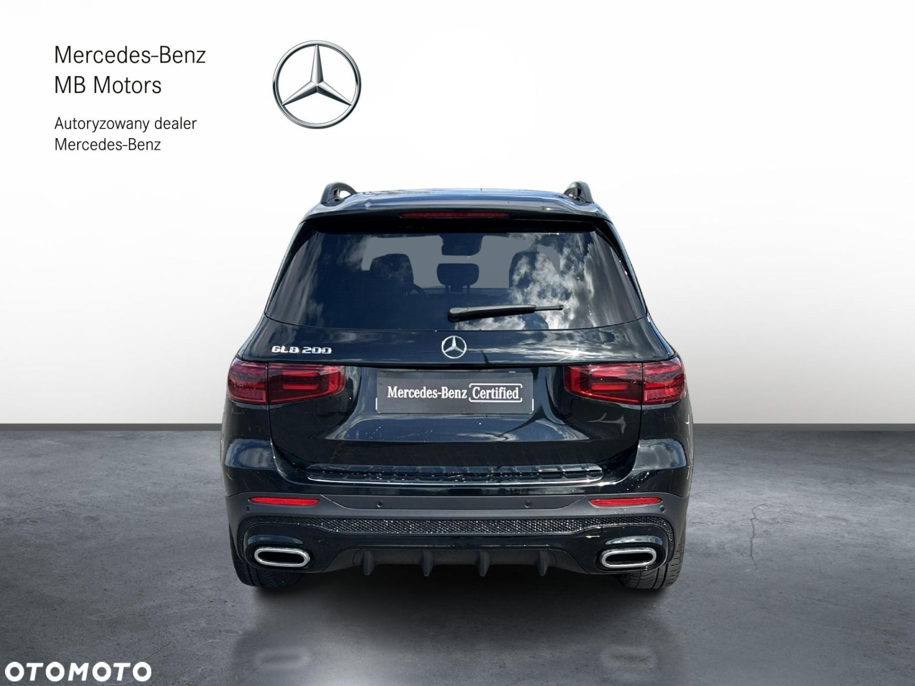 Mercedes-Benz GLB - 4