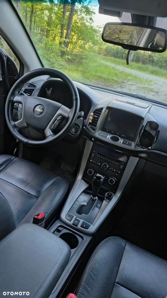 Chevrolet Captiva 2.2 D LT+ - 19