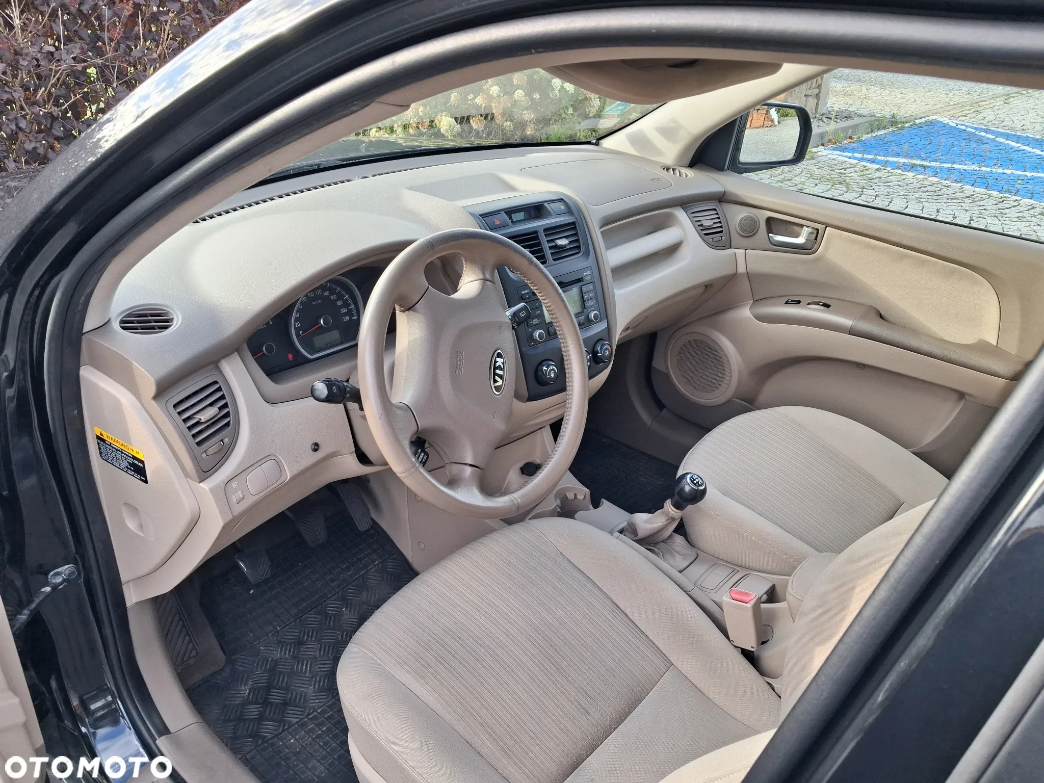Kia Sportage 2.0 Tour - 7