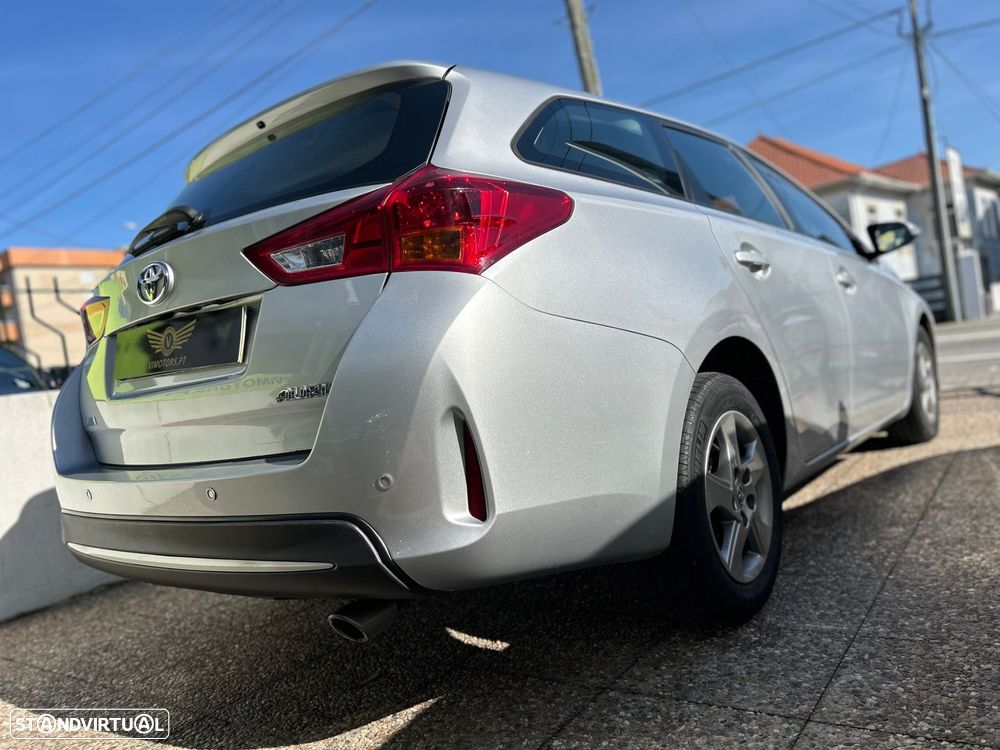 Toyota Auris Touring Sports 1.4 D-4D Comfort - 8
