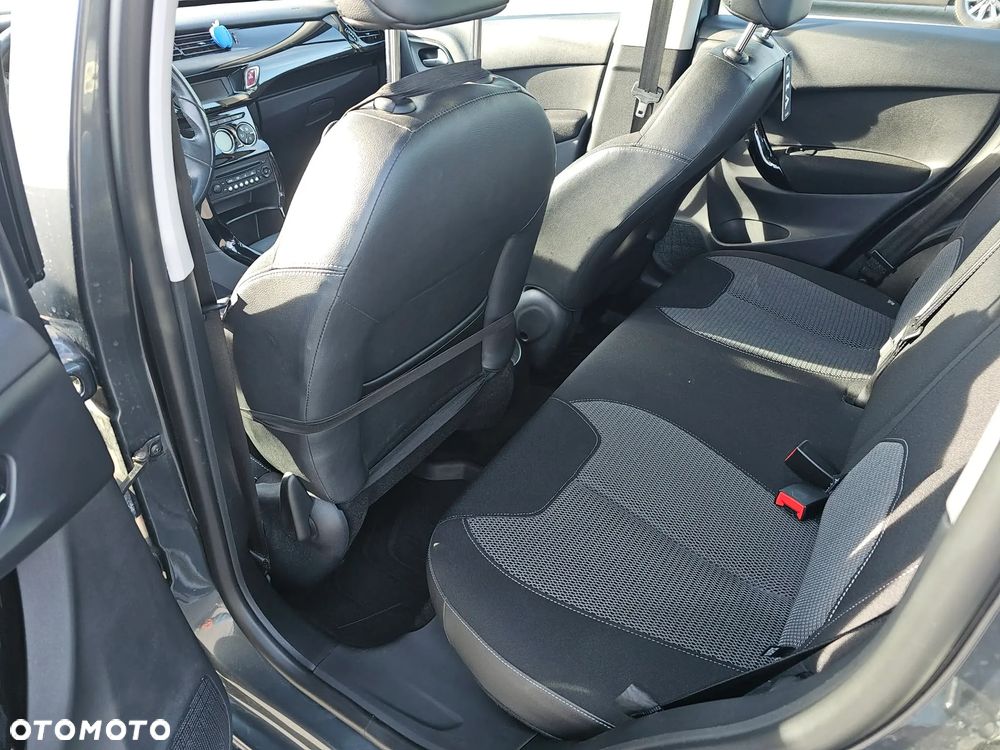 Citroën C3 1.2 PureTech Selection - 10