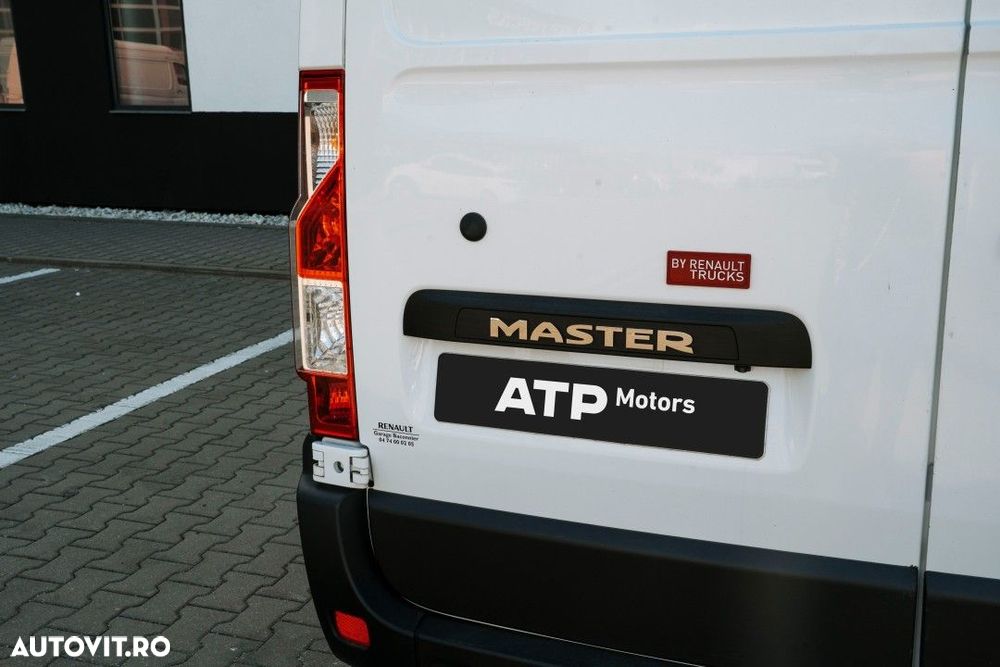 Renault Master - 10