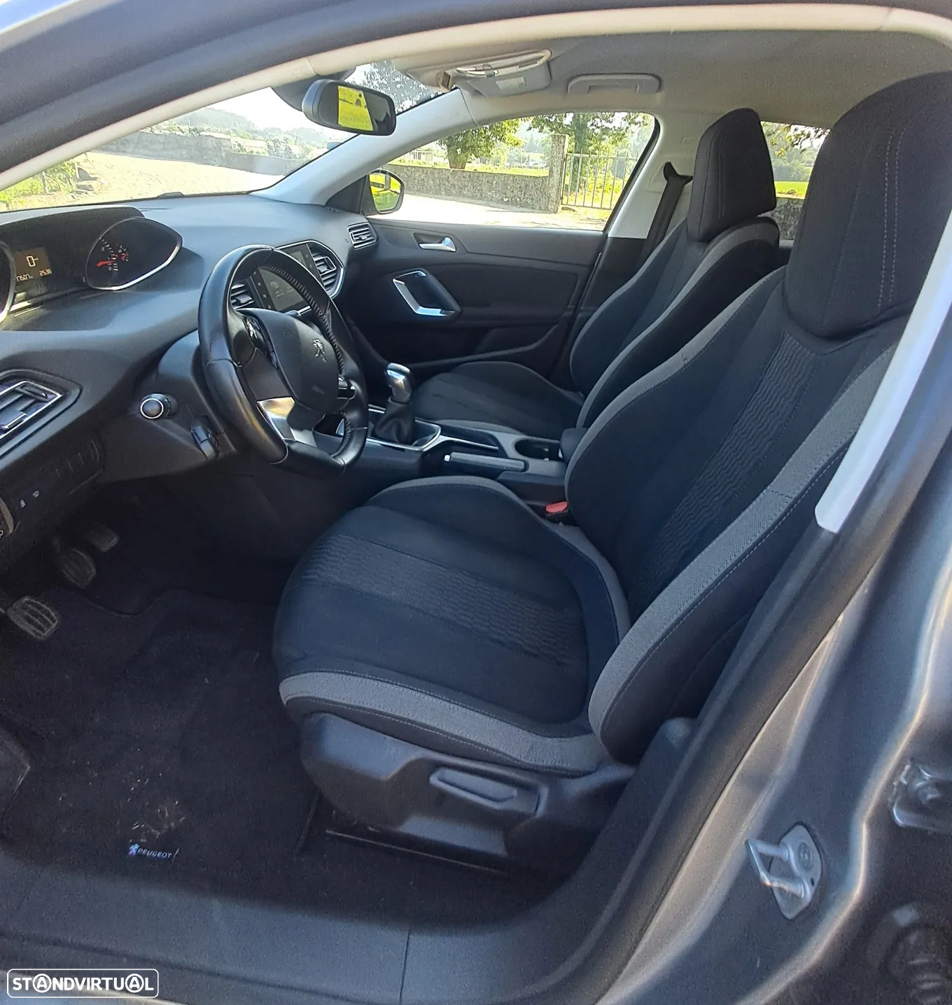 Peugeot 308 1.2 PureTech Style J17 - 19
