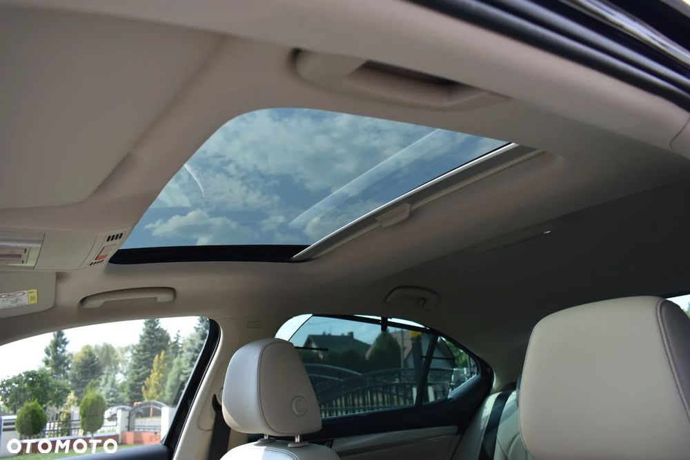 Skoda Superb 2.0 TDI SCR 4x4 L&K DSG - 18