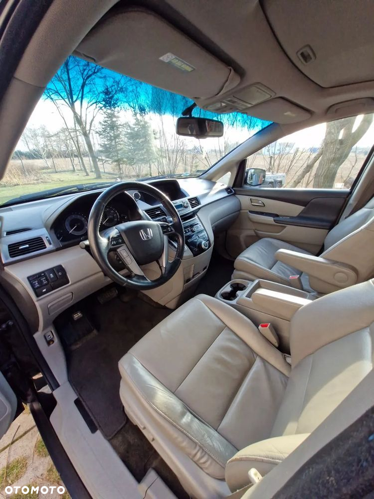 Honda Odyssey 3.5 EX - 10