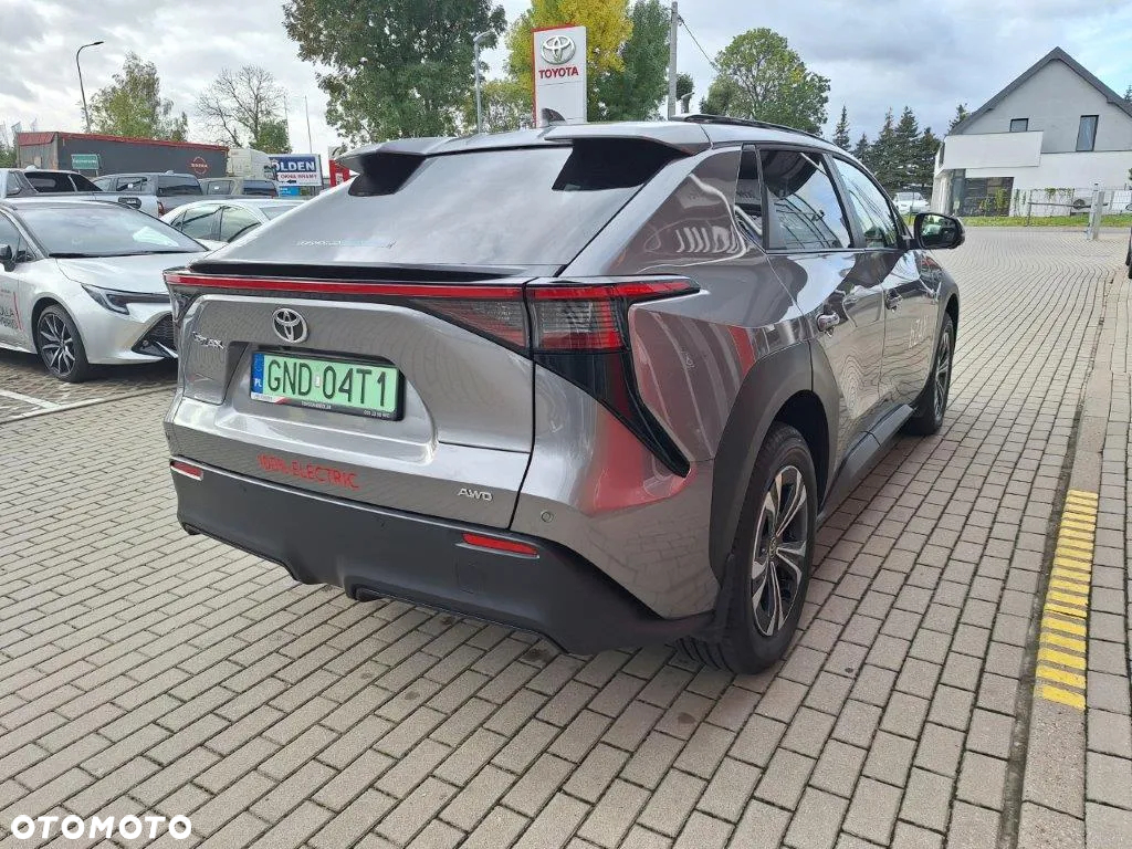 Toyota bZ4X 71.4kWh 4x4 Prestige - 6