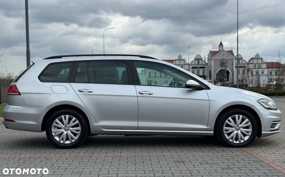 Volkswagen Golf 2.0 TDI SCR DSG Highline - 5