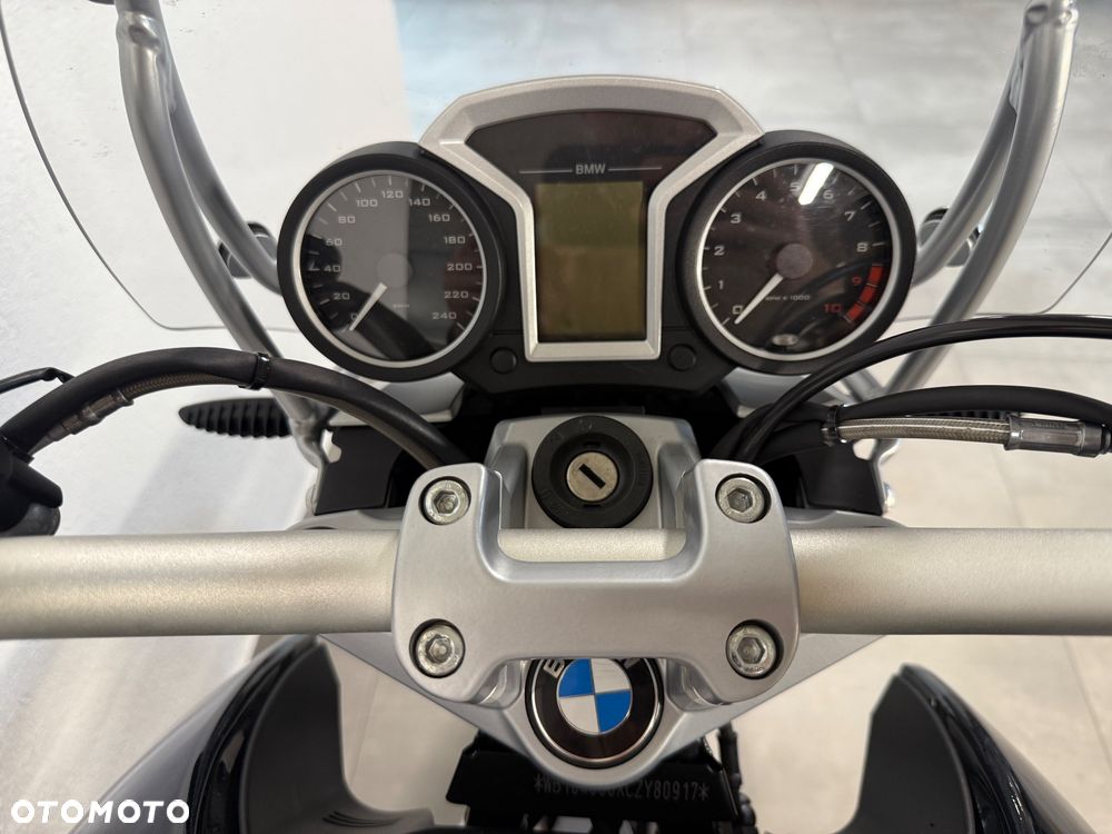 BMW R - 8