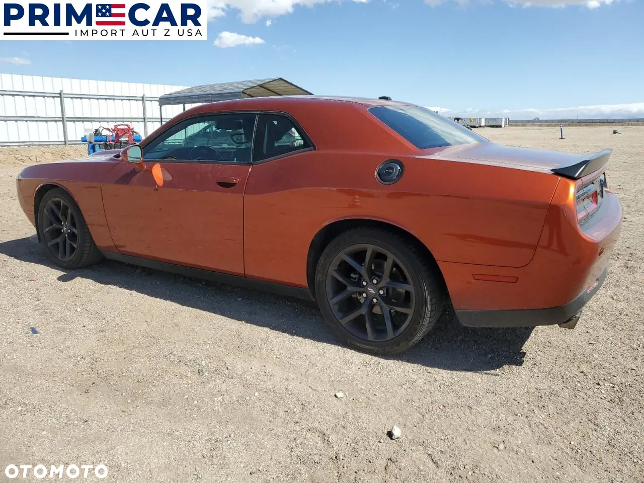Dodge Challenger - 2