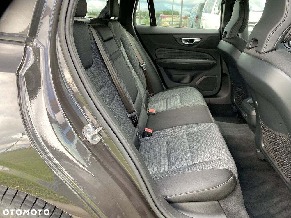Volvo V60 - 14