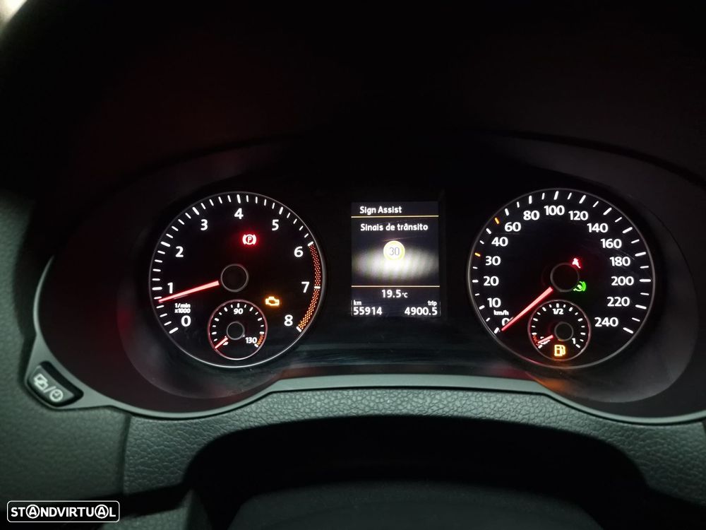 VW Sharan 1.4 TSI Highline DSG - 32