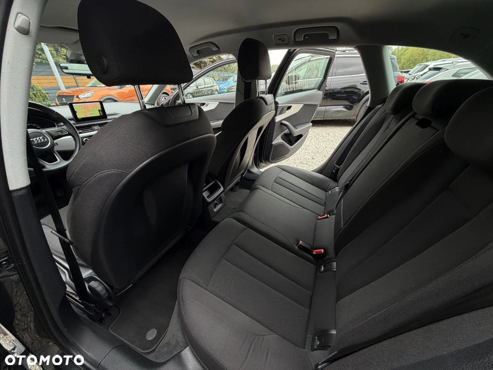 Audi A4 Avant 2.0 TDI S tronic - 21