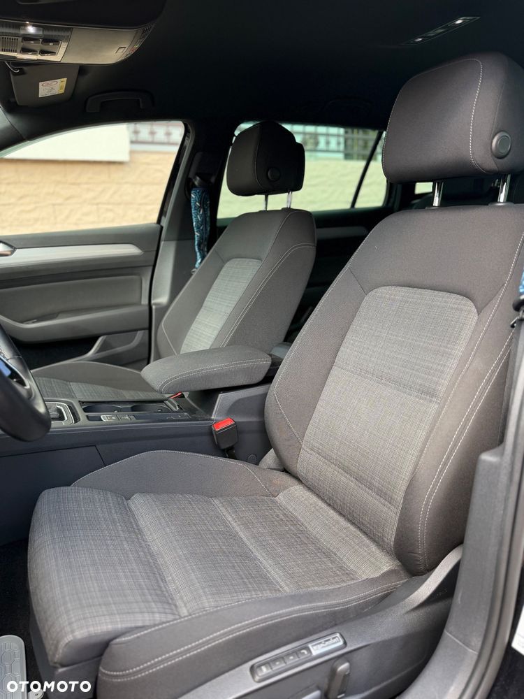 Volkswagen Passat 2.0 TDI EVO Business DSG - 8