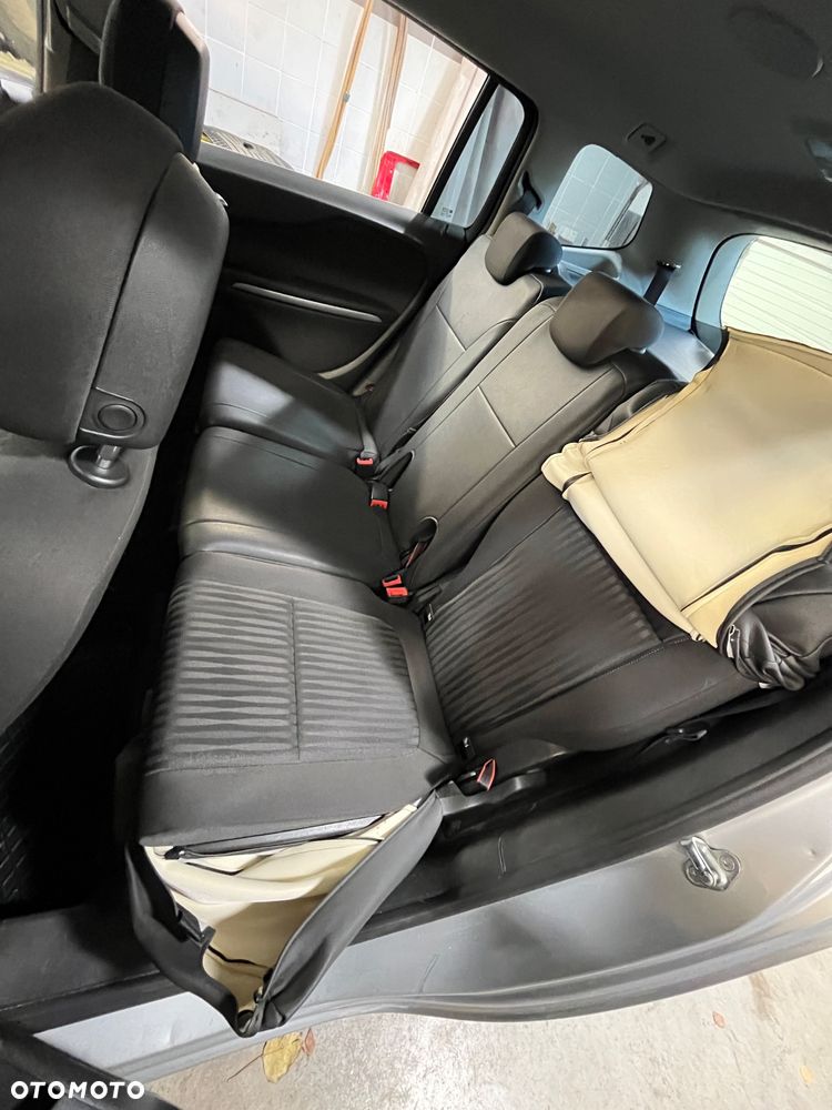 Opel Zafira 1.6 T Elite - 13