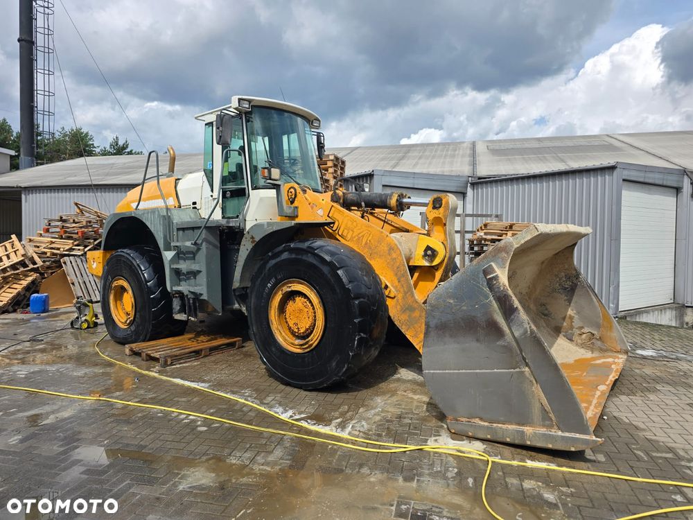 Liebherr L564 - 1