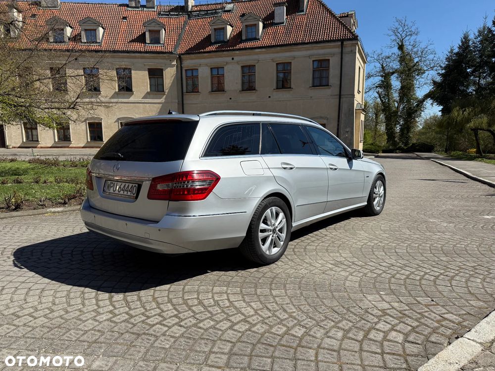 Mercedes-Benz Klasa E 220 CDI DPF BlueEFFICIENCY 7G-TRONIC - 5