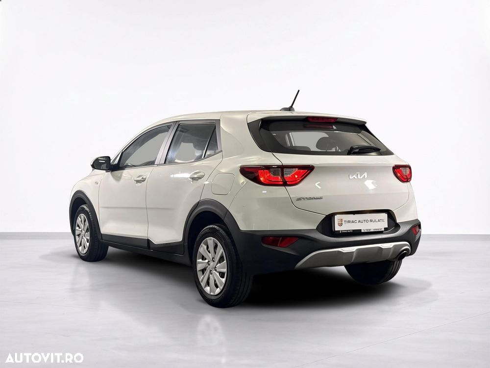 Kia Stonic - 4