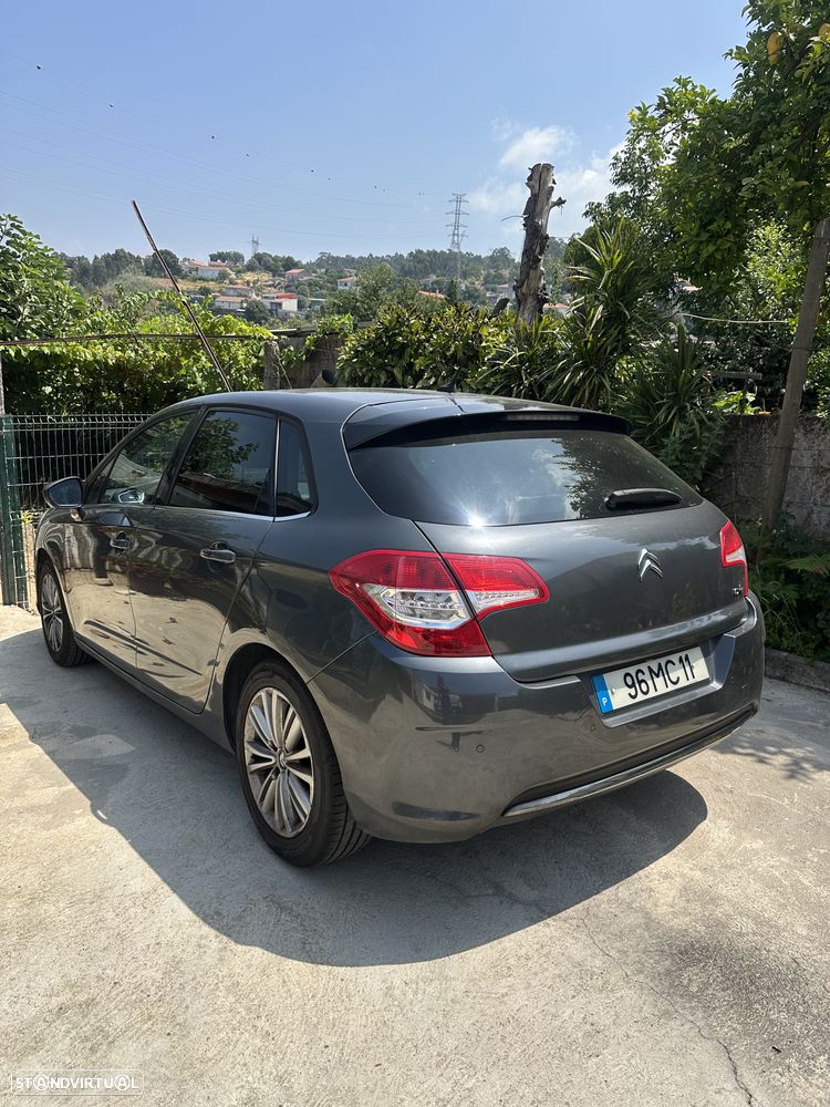 Citroën C4 1.6 HDi Attraction - 2