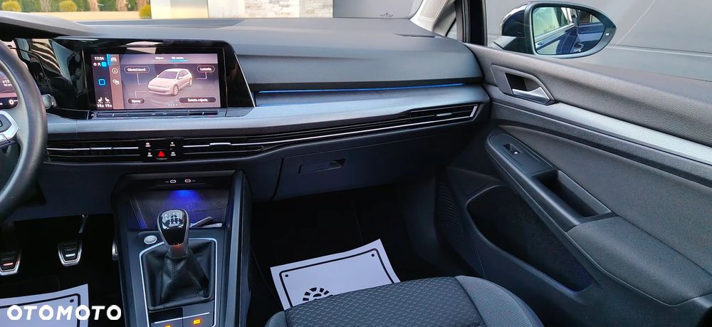 Volkswagen Golf - 19