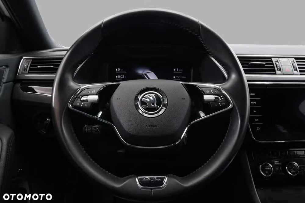 Skoda Superb 2.0 TDI SCR L&K DSG - 13