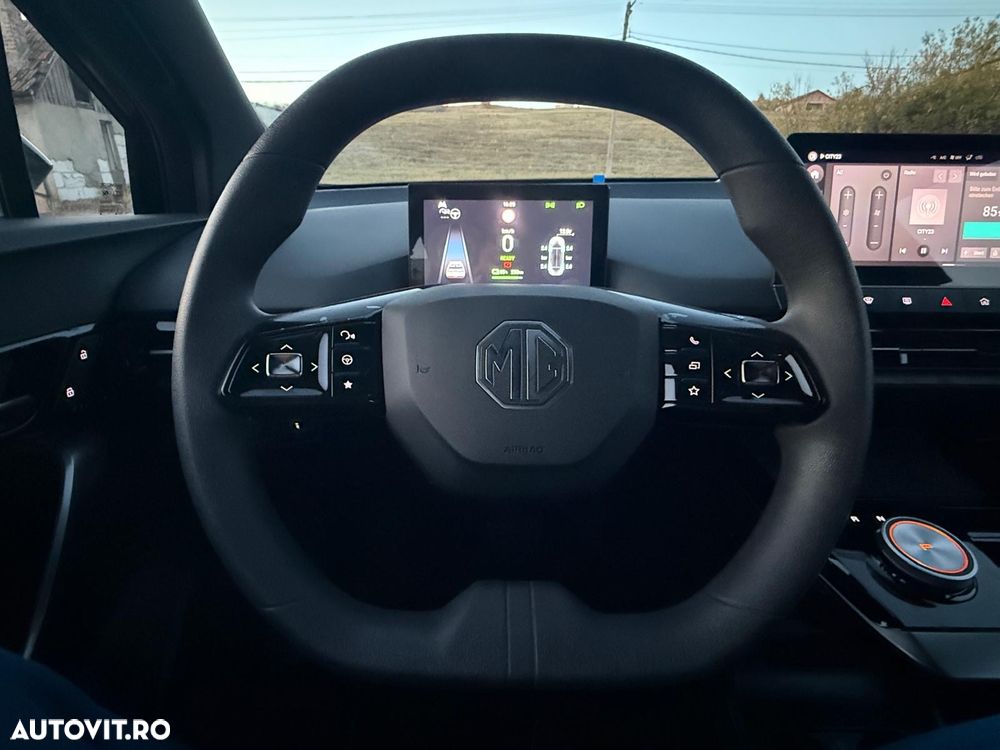 MG MG4 ver-ev-51-kwh-explore - 10