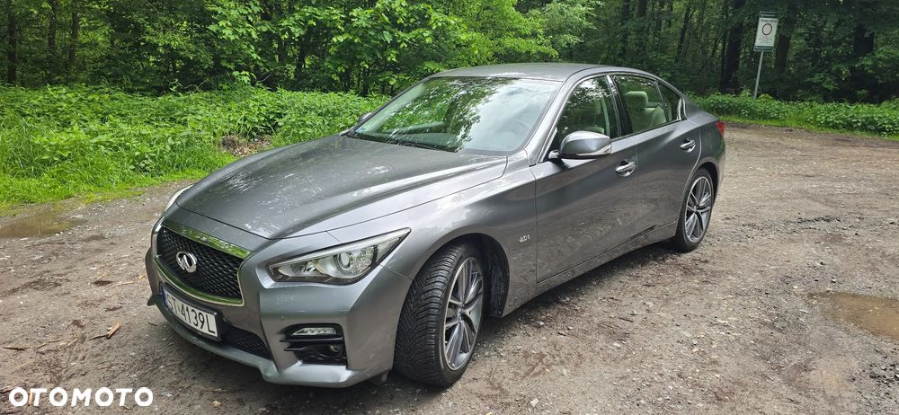 Infiniti Q50